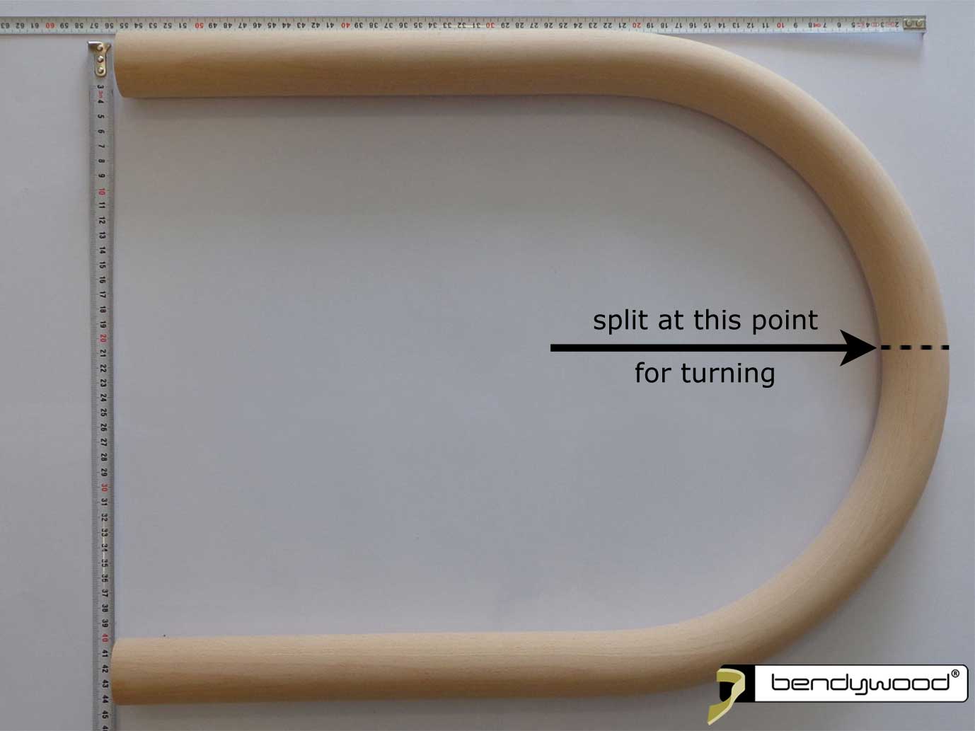 Gebogenes Teil mit Radius 180 mm in Bendywood® Lamellen