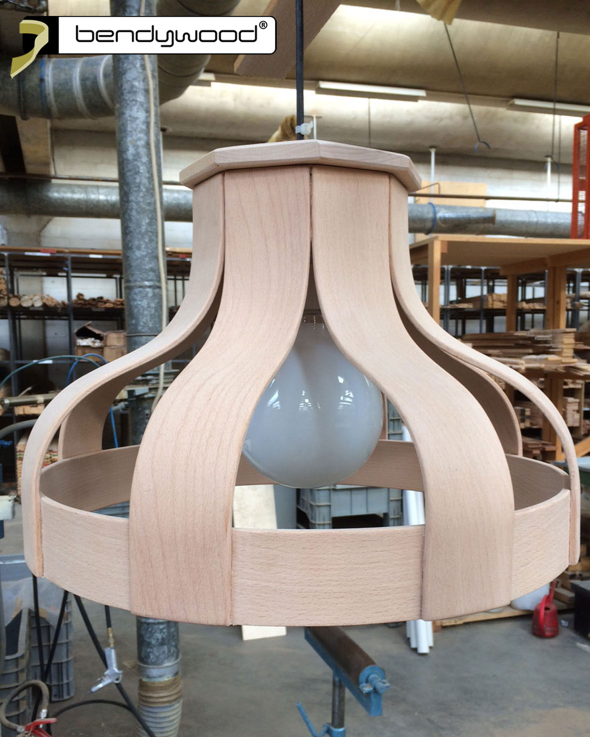 Lampada da soffitto in legno massiccio curvabile Bendywood®